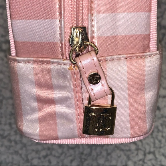VICTORIA’S SECRET Signature Pink Striped 3-PC Cosmetic Travel Set LG MED SM - Picture 6 of 16